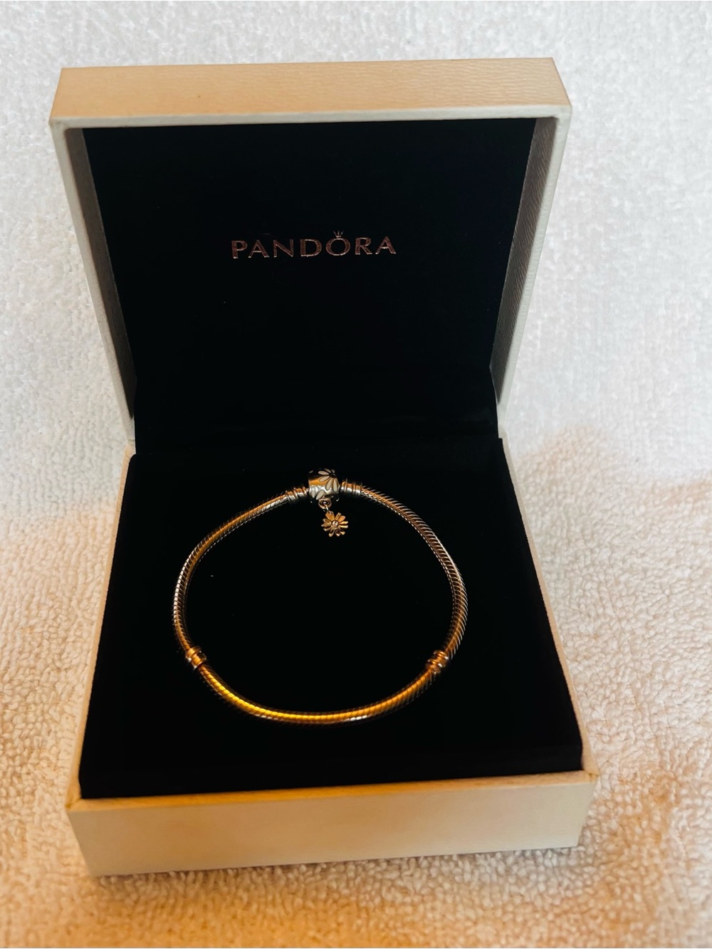 Pandora Silver Snake Chain Bracelet with Daisy Charm - Silver